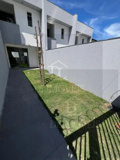 Foto 1 de Casa com 2 Quartos à venda, 85m² em Planalto, Belo Horizonte