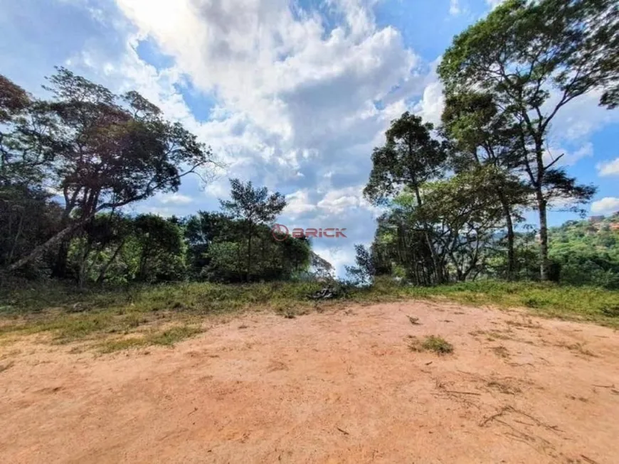 Foto 1 de Lote/Terreno à venda, 1927m² em Carlos Guinle, Teresópolis