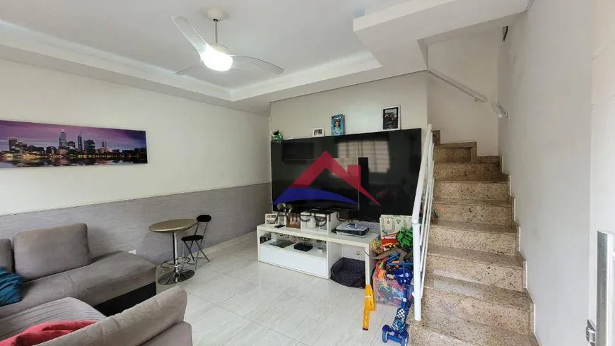 Foto 1 de Casa com 2 Quartos à venda, 90m² em Vila Carrão, São Paulo