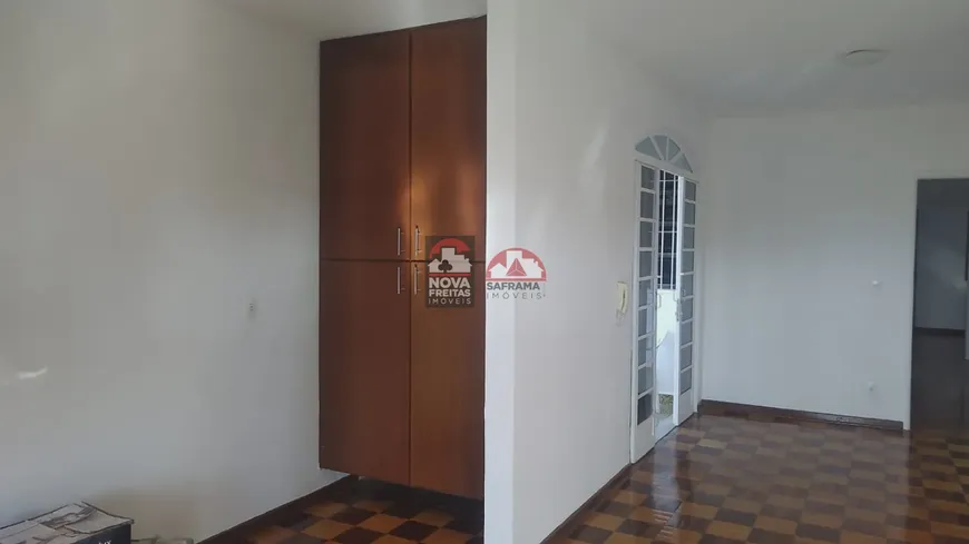 Foto 1 de Casa com 3 Quartos à venda, 179m² em Monte Castelo, São José dos Campos