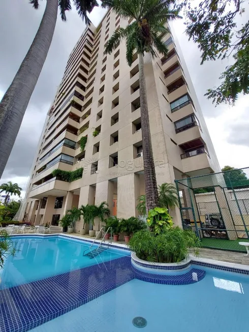 Foto 1 de Apartamento com 4 Quartos à venda, 261m² em Graças, Recife