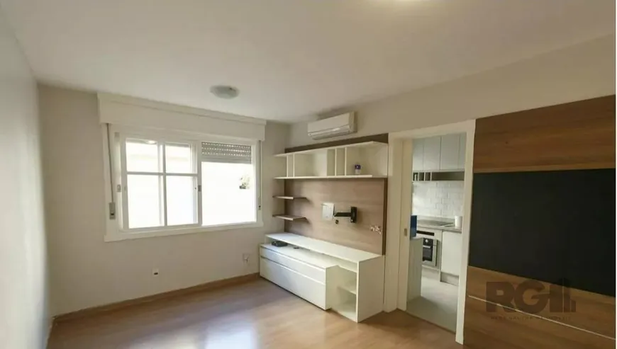 Foto 1 de Apartamento com 2 Quartos à venda, 62m² em Santo Antônio, Porto Alegre