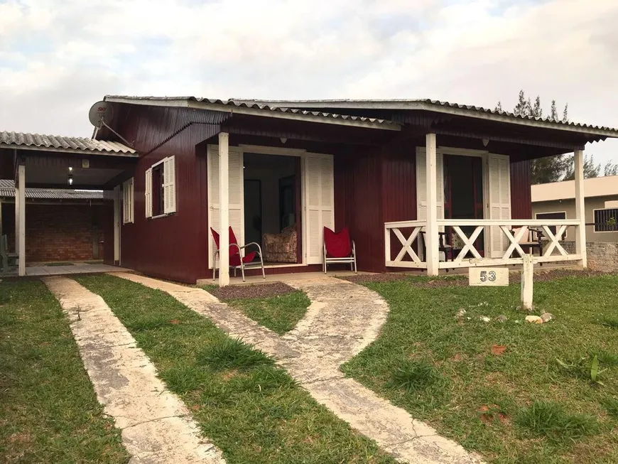 Foto 1 de Casa com 3 Quartos para alugar, 115m² em Itapeva, Torres