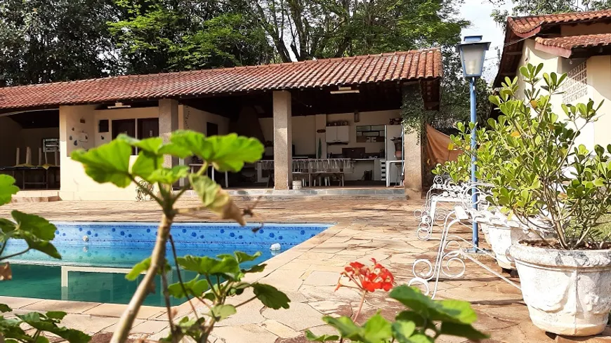 Foto 1 de Fazenda/Sítio com 3 Quartos à venda, 340m² em Chácaras Bocaiuva Nova, Campinas