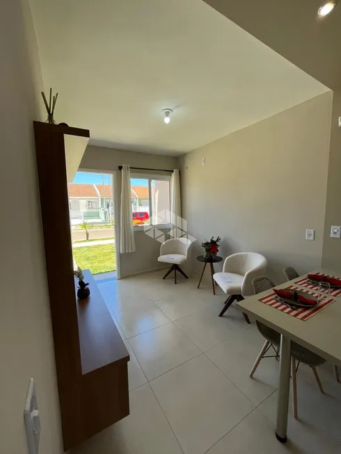 Foto 1 de Casa de Condomínio com 2 Quartos à venda, 44m² em São Luiz, Gravataí