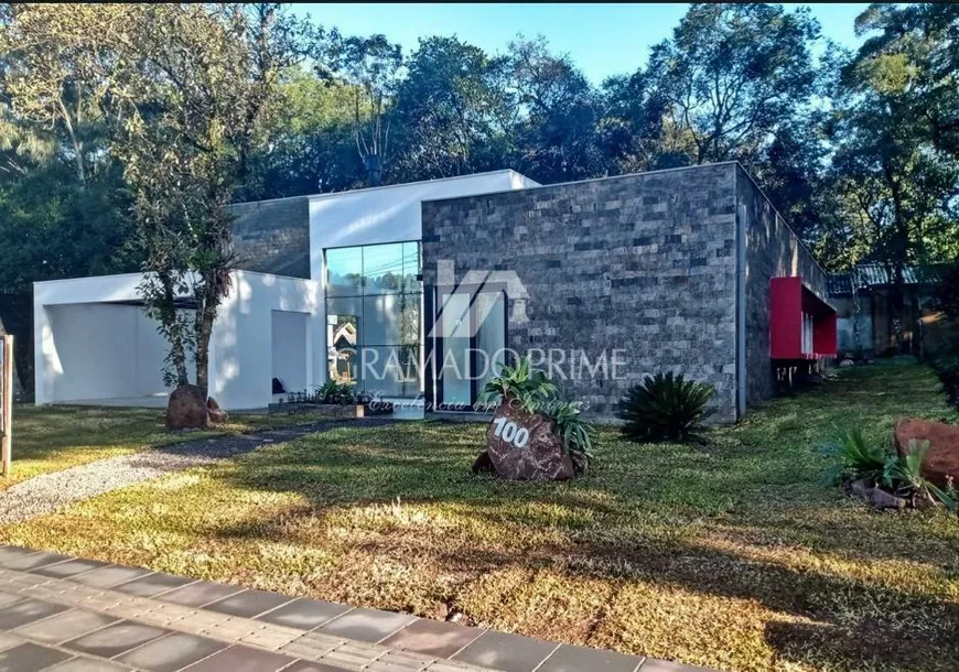 Foto 1 de Casa com 3 Quartos à venda, 224m² em Ipê Amarelo, Gramado