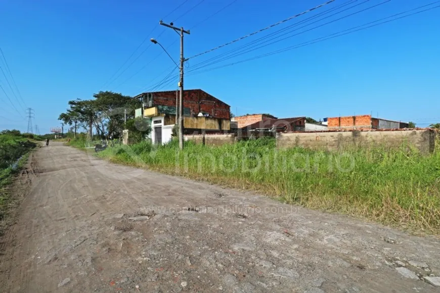 Foto 1 de Lote/Terreno à venda, 240m² em Estancia Leao Novaes, Peruíbe