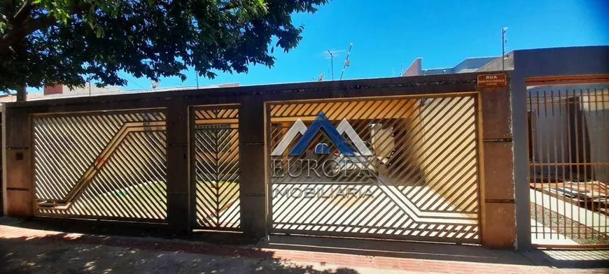 Foto 1 de Casa com 3 Quartos à venda, 140m² em Jardim Pequena Londres, Londrina