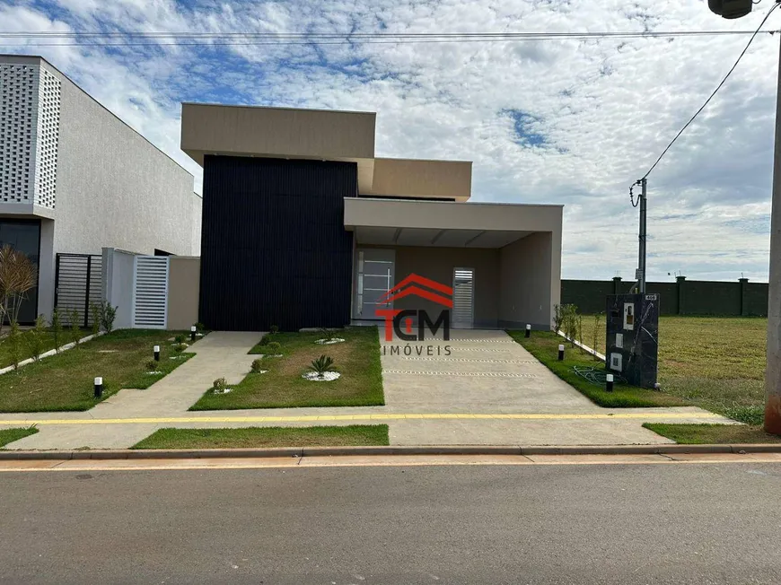 Foto 1 de Casa com 3 Quartos à venda, 185m² em Terras Alpha Residencial 1, Senador Canedo