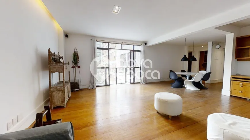 Foto 1 de Apartamento com 2 Quartos à venda, 111m² em Leblon, Rio de Janeiro