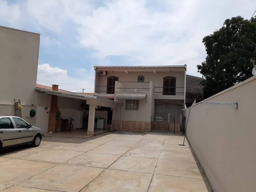 Foto 1 de Casa com 3 Quartos à venda, 190m² em Jardim Conceição, Santa Bárbara D'Oeste