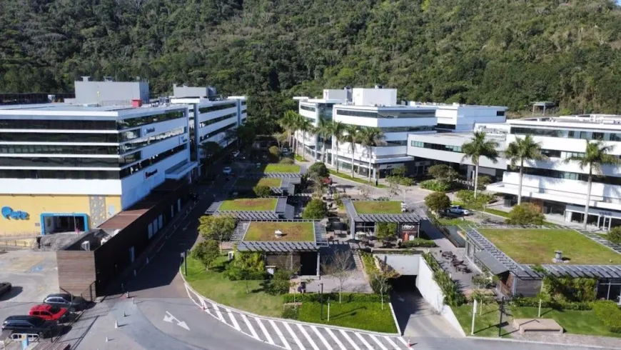 Foto 1 de Sala Comercial à venda, 400m² em Saco Grande, Florianópolis