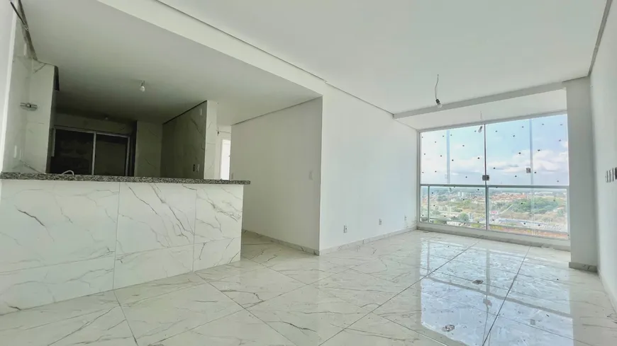 Foto 1 de Apartamento com 2 Quartos à venda, 70m² em Uruguai, Teresina
