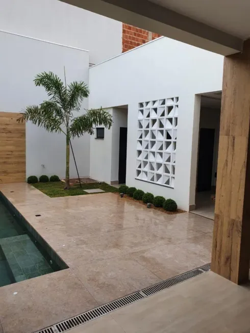 Foto 1 de Casa com 3 Quartos à venda, 98m² em Centro, Guararema