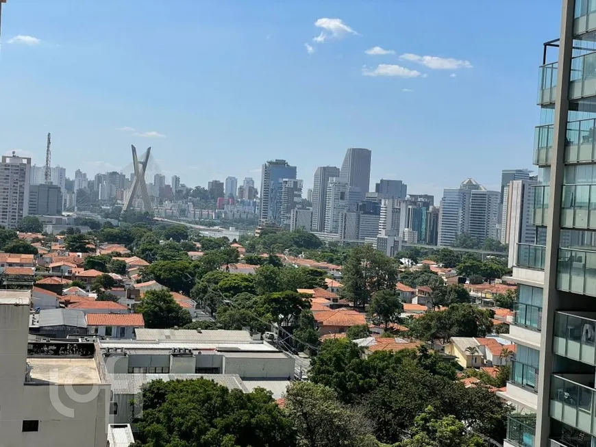 Foto 1 de Apartamento com 4 Quartos à venda, 231m² em Itaim Bibi, São Paulo