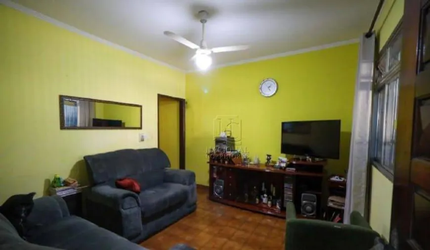 Foto 1 de Sobrado com 3 Quartos à venda, 201m² em Jardim Santo Alberto, Santo André