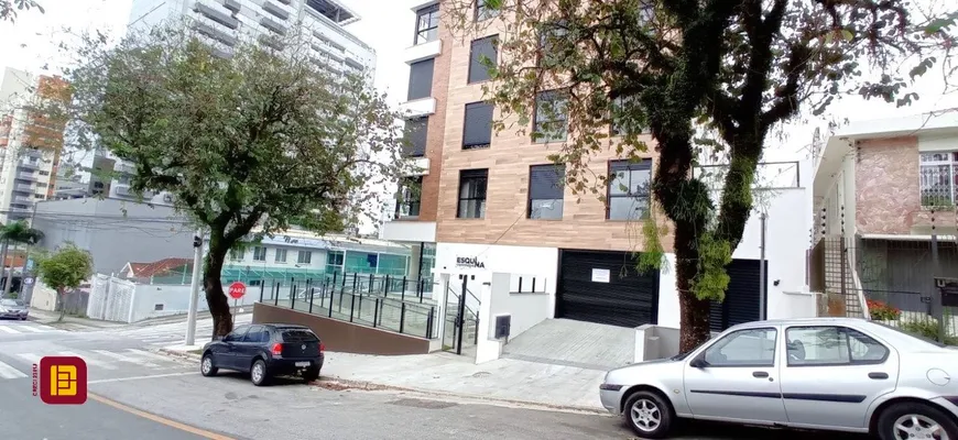 Foto 1 de Apartamento com 2 Quartos à venda, 59m² em Centro, Florianópolis