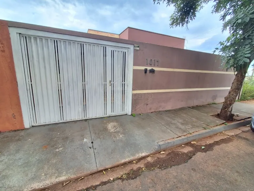 Foto 1 de Casa com 2 Quartos para alugar, 180m² em Jardim Serra Azul, Araraquara