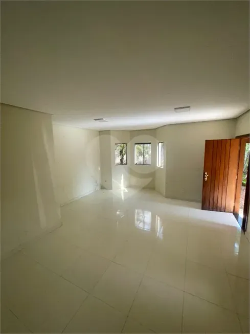 Foto 1 de Casa com 3 Quartos à venda, 250m² em Taguatinga Centro, Brasília