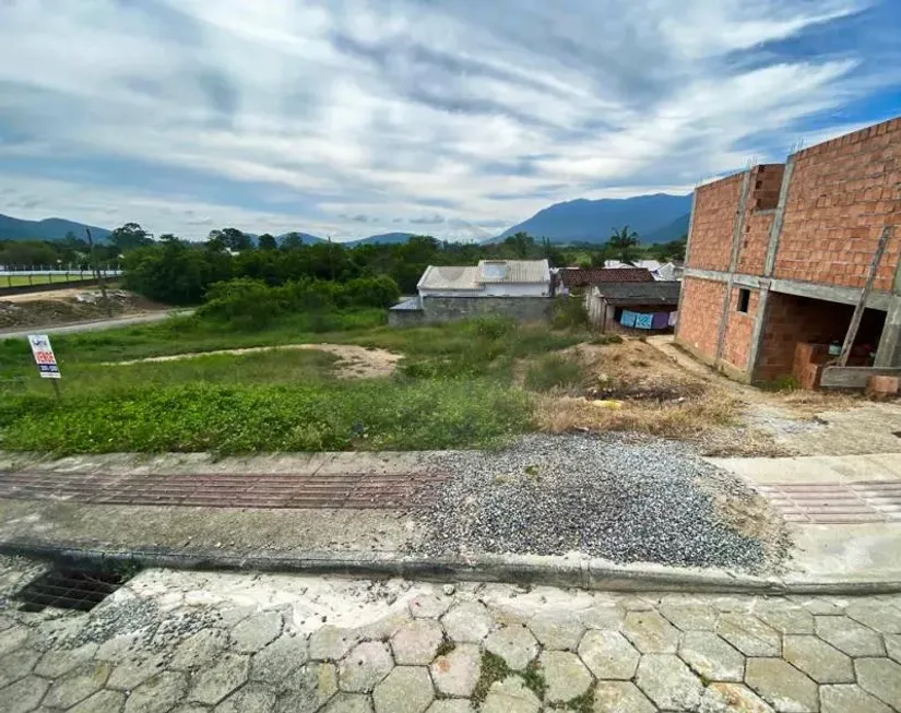 Foto 1 de Lote/Terreno à venda, 364m² em Sul do Rio, Santo Amaro da Imperatriz