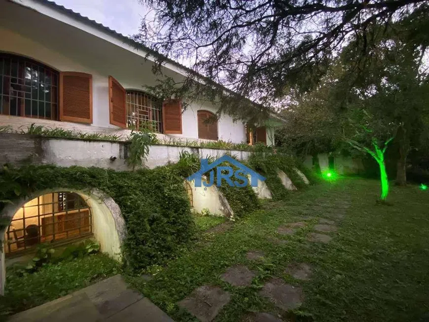 Foto 1 de Casa de Condomínio com 7 Quartos para venda ou aluguel, 774m² em Chácara Granja Velha, Cotia