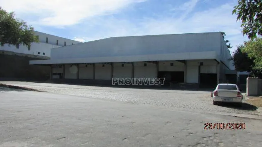 Foto 1 de Galpão/Depósito/Armazém para venda ou aluguel, 6000m² em Vila Jovina, Cotia