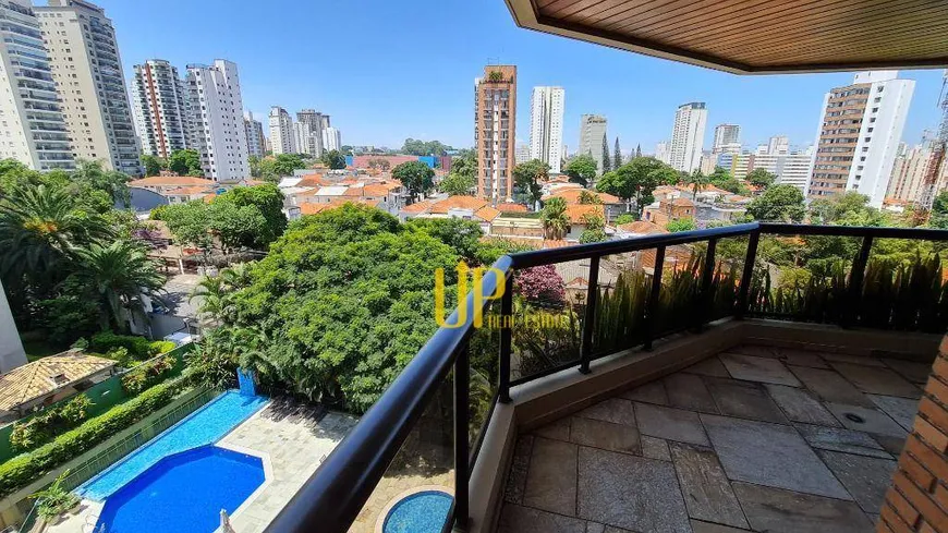 Foto 1 de Apartamento com 3 Quartos à venda, 276m² em Campo Belo, São Paulo