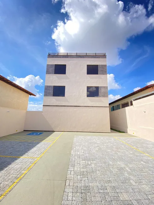 Foto 1 de Apartamento com 3 Quartos à venda, 100m² em Parque Xangri La, Contagem