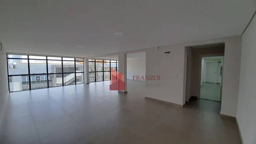 Foto 1 de Prédio Comercial para alugar, 200m² em Centro, Itajaí