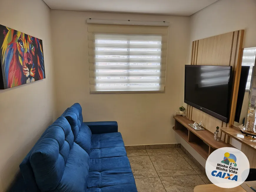 Foto 1 de Apartamento com 2 Quartos à venda, 44m² em Maia, Guarulhos