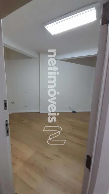 Foto 1 de Sala Comercial para alugar, 27m² em Sé, São Paulo