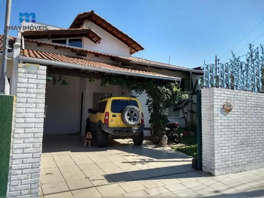 Foto 1 de Casa com 4 Quartos à venda, 298m² em Centro, Itajaí