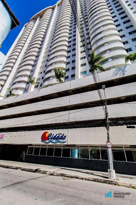 Foto 1 de Apartamento com 2 Quartos para alugar, 54m² em Centro, Fortaleza