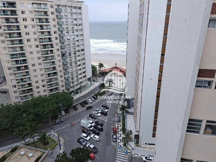 Foto 1 de Apartamento com 3 Quartos à venda, 105m² em Pitangueiras, Guarujá