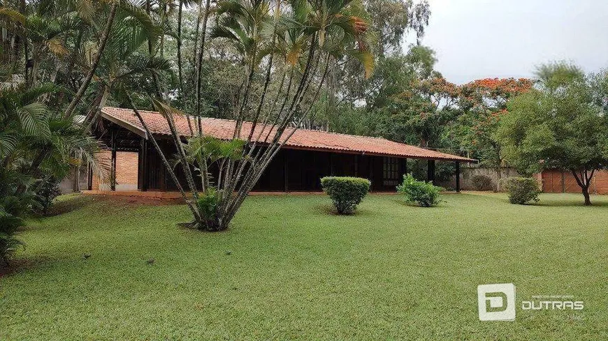 Foto 1 de Fazenda/Sítio com 3 Quartos para alugar, 2000m² em Santa Rita, Piracicaba