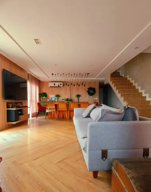 Foto 1 de Apartamento com 3 Quartos para alugar, 160m² em Cidade da Esperança, Natal