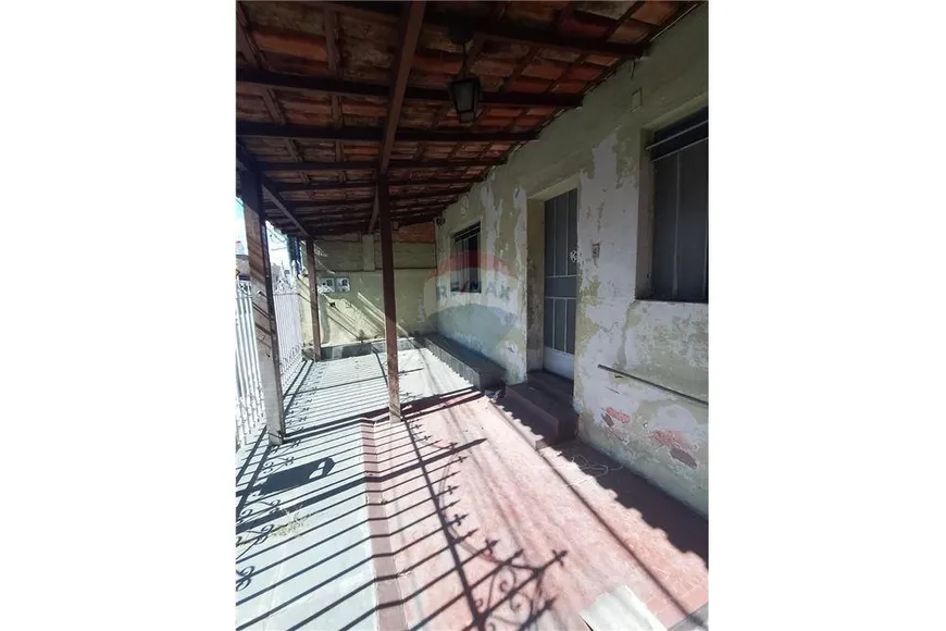 Foto 1 de Casa com 6 Quartos à venda, 248m² em São Bernardo, Belo Horizonte