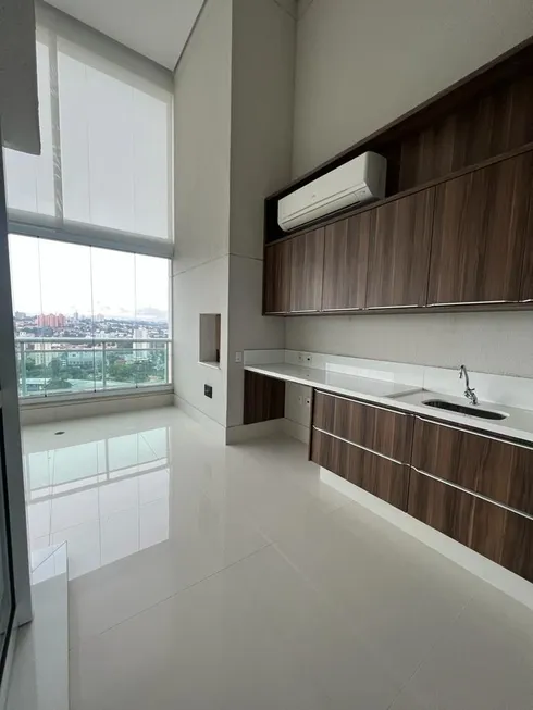 Foto 1 de Apartamento com 3 Quartos à venda, 188m² em Taquaral, Campinas