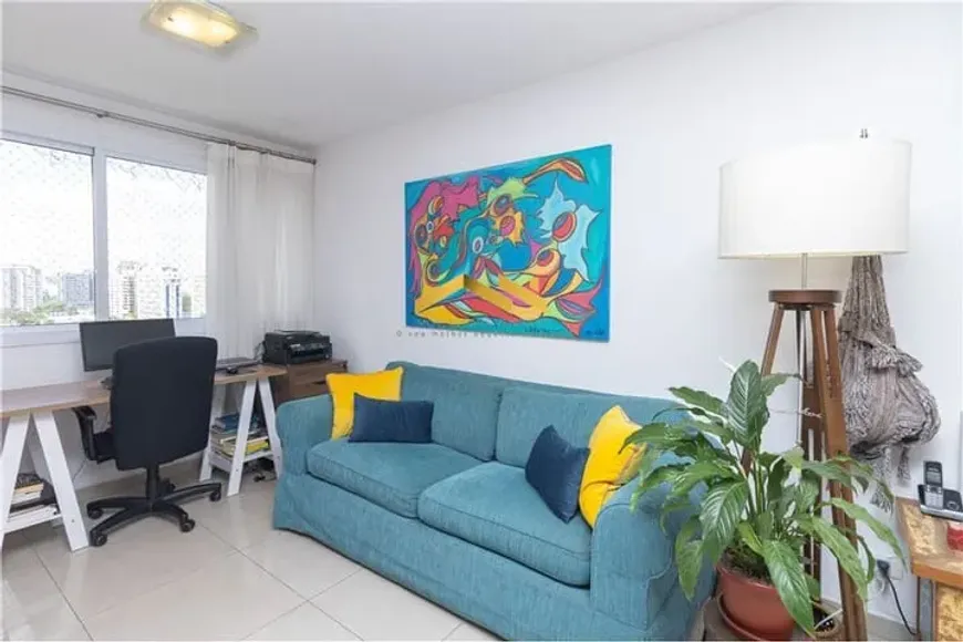 Foto 1 de Apartamento com 2 Quartos à venda, 104m² em Moema, São Paulo