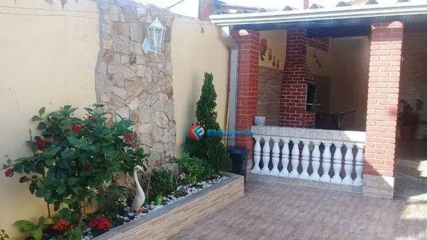 Foto 1 de Casa com 2 Quartos à venda, 125m² em Jardim São Pedro de Viracopos, Campinas