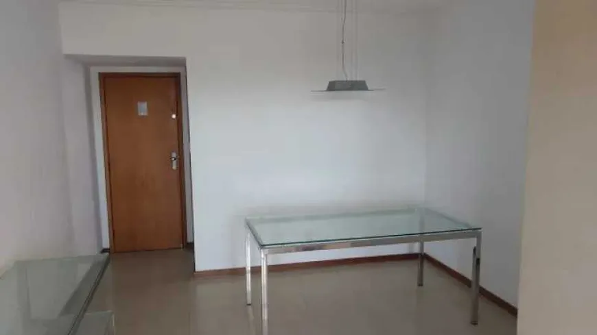 Foto 1 de Apartamento com 3 Quartos à venda, 80m² em Candeal, Salvador