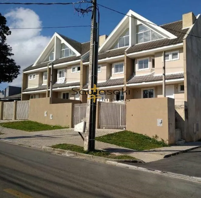 Foto 1 de Casa de Condomínio com 3 Quartos à venda, 190m² em Uberaba, Curitiba