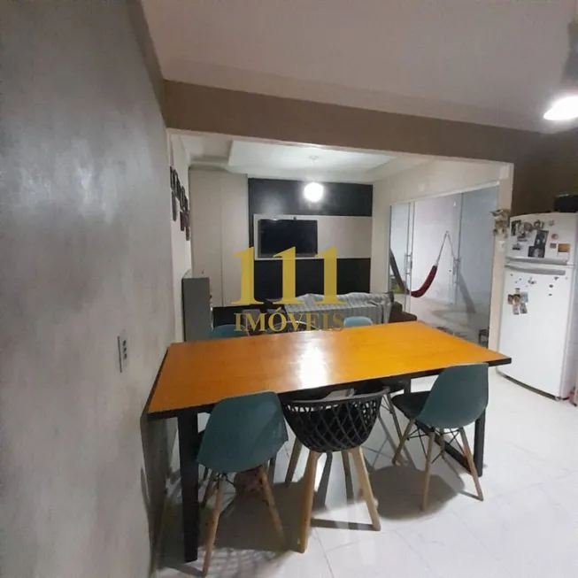 Foto 1 de Casa com 3 Quartos à venda, 74m² em Jardim Torrao De Ouro, São José dos Campos