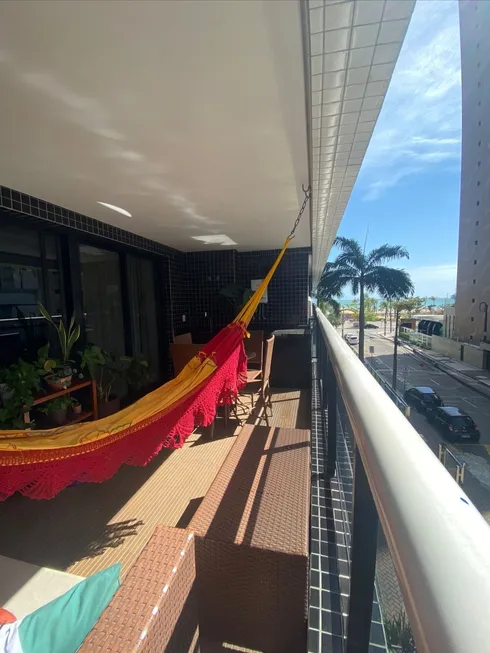 Foto 1 de Apartamento com 2 Quartos à venda, 66m² em Mucuripe, Fortaleza