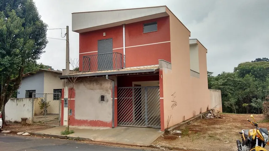 Foto 1 de Casa com 3 Quartos à venda, 140m² em Parque Delta, São Carlos