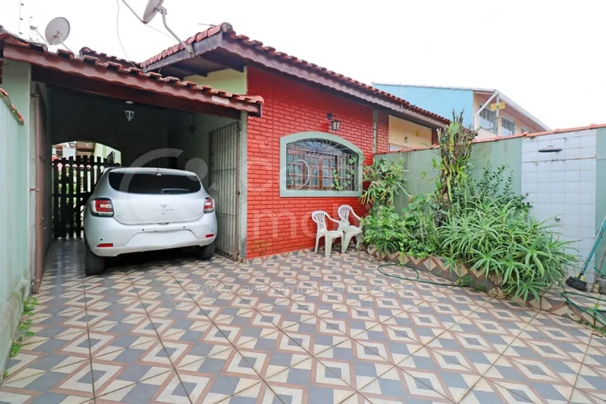 Foto 1 de Casa com 2 Quartos à venda, 99m² em Stella Maris, Peruíbe