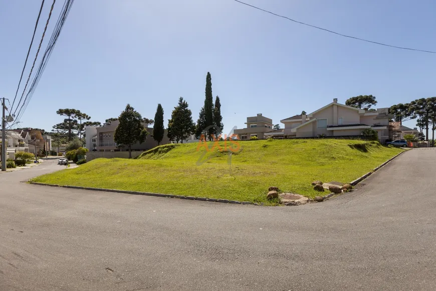 Foto 1 de Lote/Terreno à venda, 2463m² em Abranches, Curitiba