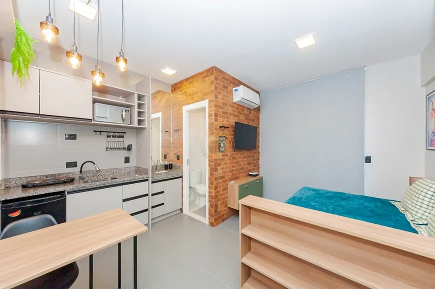 Foto 1 de Apartamento com 1 Quarto para alugar, 23m² em Mossunguê, Curitiba