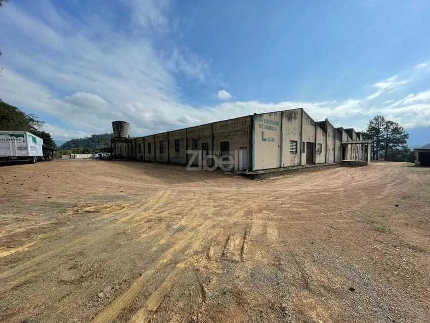 Foto 1 de Galpão/Depósito/Armazém à venda, 4150m² em João Tozini, Corupá