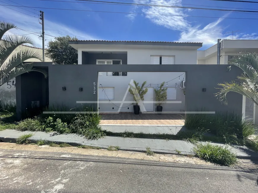 Foto 1 de Casa com 5 Quartos à venda, 160m² em Jardim América, Bragança Paulista